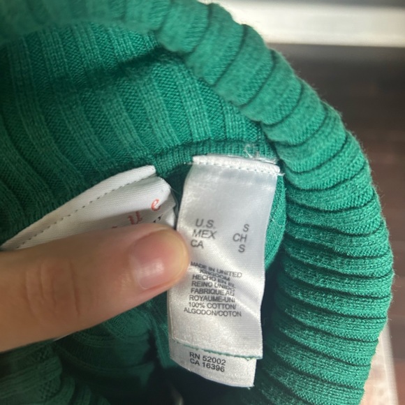 Green Ribbed Knit Top - Picture 3 of 4